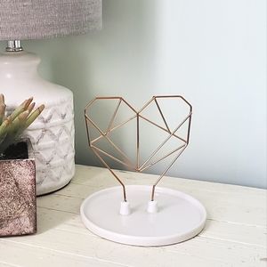 Coxet wire heart ceramic heart jewelry holder by IMM living